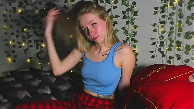 Snapshot of Very_Cute_Girl chatting on February 2026 09:22:02 PM Very Cute Girl online show from February 2026 09:22:02 PM
