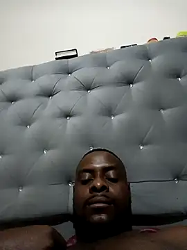 Tuverdugo12 online show from April 2026 11:17:01 AM