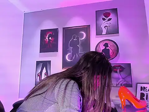 Gabriela velle online show from February 2026 02:32:01 PM