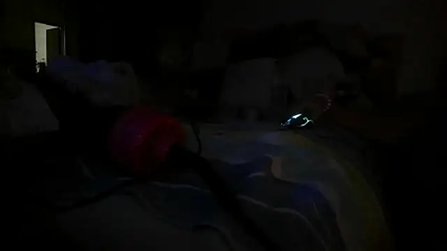 Snapshot of bialoba7 chatting on December 2025 08:57:02 PM bialoba7 online show from December 2025 08:57:02 PM