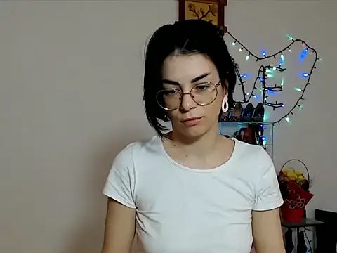 emacandy online show from March 2026 06:19:02 AM