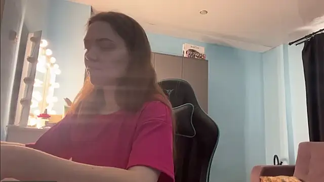 Snapshot of AndreeMerryman chatting on March 2026 04:29:01 AM AndreeMerryman online show from March 2026 04:29:01 AM