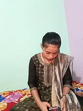 18 year old girl online show from March 2026 03:10:01 AM