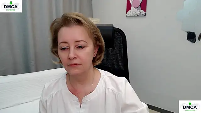 MONA W online show from February 2026 11:44:02 AM