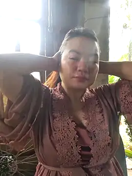 Snapshot of Zyramae_25 chatting on March 2026 07:01:02 AM Zyramae 25 online show from March 2026 07:01:02 AM