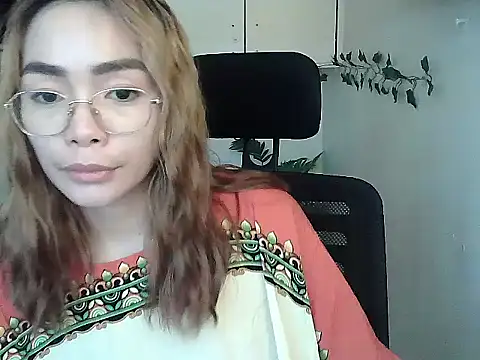Snapshot of sangkissed92 chatting on March 2026 05:02:02 AM sangkissed92 online show from March 2026 05:02:02 AM