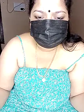 Snapshot of silk_rose05 chatting on May 2026 06:47:01 PM silk rose05 online show from May 2026 06:47:01 PM