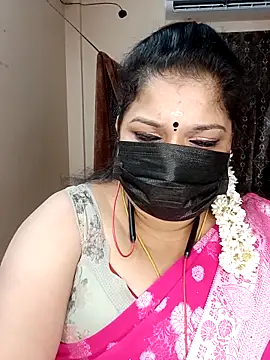 Snapshot of silk_rose05 chatting on May 2026 01:41:01 PM silk rose05 online show from May 2026 01:41:01 PM