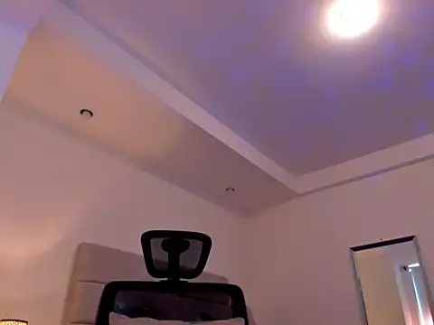 chris morgan7 online show from April 2026 06:10:01 PM