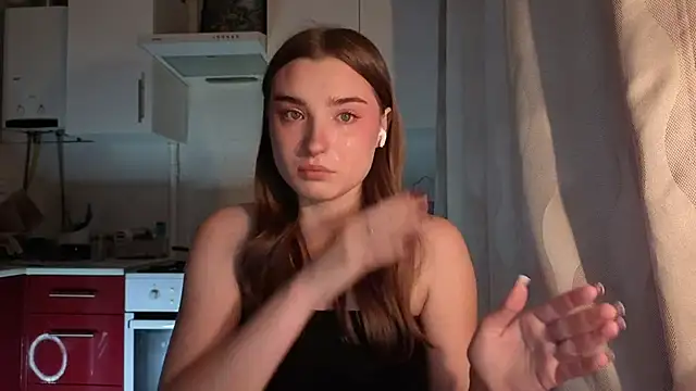 LissaBliss online show from May 2026 04:14:01 PM