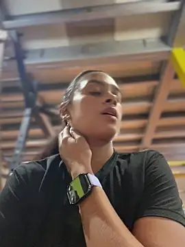 LunaHeat online show from February 2026 03:07:01 PM