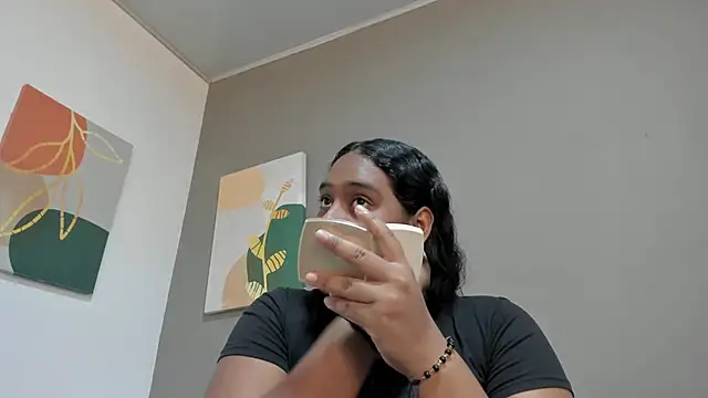 Snapshot of Nico_Hillx chatting on May 2026 08:17:01 PM Nico Hillx online show from May 2026 08:17:01 PM