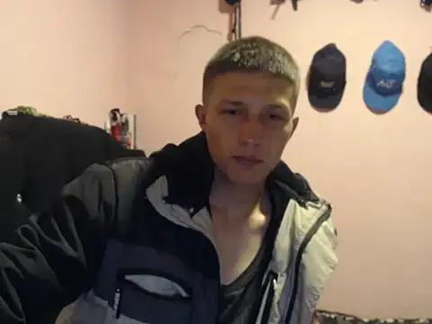 Snapshot of Cronos_Hot_8 chatting on February 2026 11:04:02 AM Cronos Hot 8 online show from February 2026 11:04:02 AM