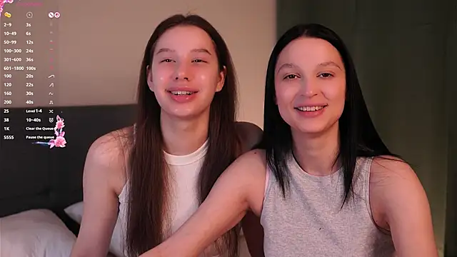 Snapshot of ZofiaSoshnik chatting on February 2026 06:34:02 AM ZofiaSoshnik online show from February 2026 06:34:02 AM