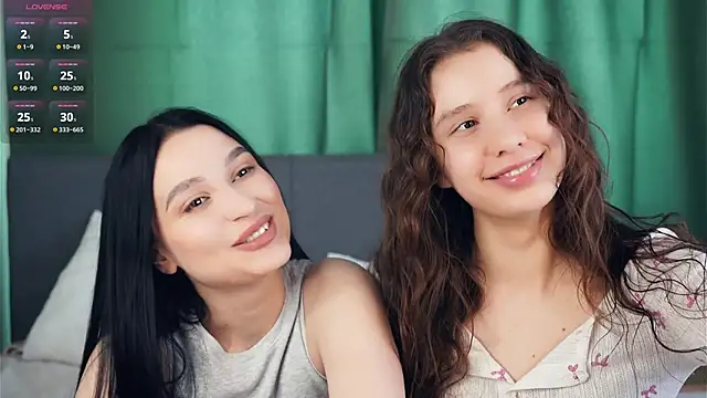 Snapshot of ZofiaSoshnik chatting on February 2026 09:10:02 AM ZofiaSoshnik online show from February 2026 09:10:02 AM