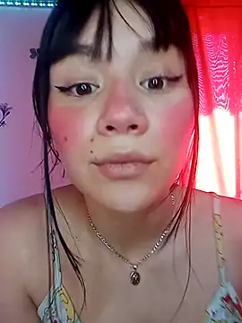 Snapshot of MikasaxX_ chatting on May 2026 07:22:02 PM MikasaxX online show from May 2026 07:22:02 PM