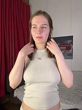 MyKittySayMeow online show from April 2026 09:01:01 PM