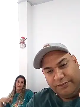 Snapshot of wessAndSandri chatting on February 2026 07:53:02 PM wessAndSandri online show from February 2026 07:53:02 PM