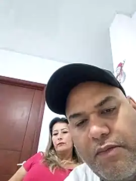 Snapshot of wessAndSandri chatting on February 2026 08:04:02 PM wessAndSandri online show from February 2026 08:04:02 PM