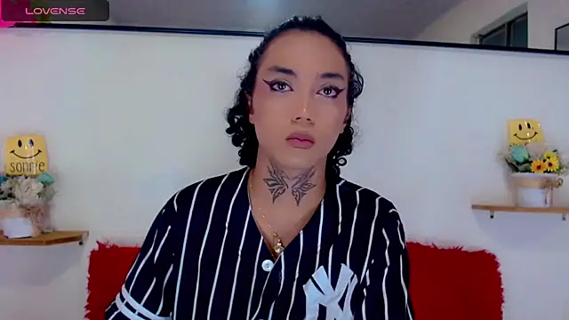 Darianna Atehortua online show from February 2026 10:02:02 PM