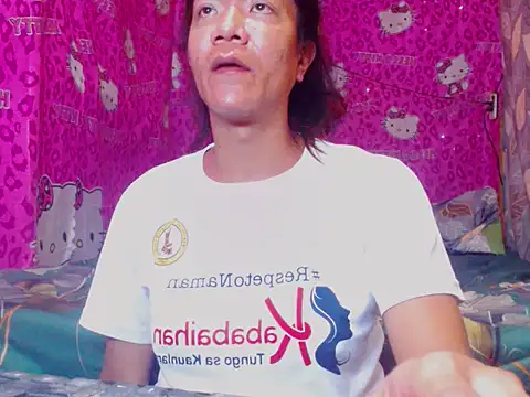 Snapshot of Angelofcumts chatting on April 2026 01:22:02 AM Angelofcumts online show from April 2026 01:22:02 AM