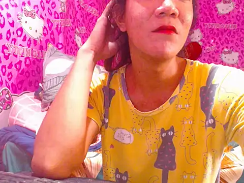 Snapshot of Angelofcumts chatting on April 2026 01:17:02 AM Angelofcumts online show from April 2026 01:17:02 AM