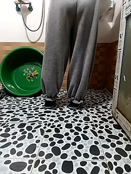 Snapshot of Tulip_ii chatting on February 2026 12:25:02 AM Tulip ii online show from February 2026 12:25:02 AM