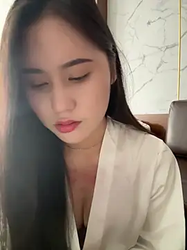 Snapshot of czamabe chatting on February 2026 05:40:02 AM czamabe online show from February 2026 05:40:02 AM