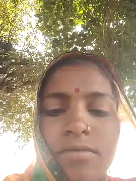 Snapshot of Gungun_thakur chatting on February 2026 05:01:02 AM Gungun thakur online show from February 2026 05:01:02 AM