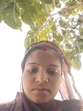 Snapshot of Gungun_thakur chatting on February 2026 06:24:01 AM Gungun thakur online show from February 2026 06:24:01 AM