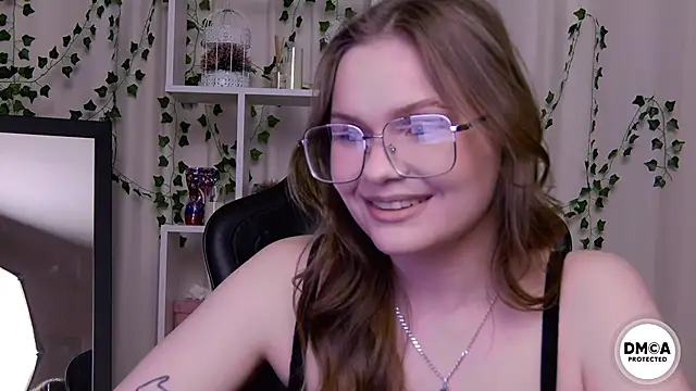 Kate mermaid online show from February 2026 03:38:02 AM