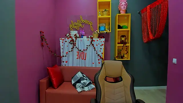 MiraBoom online show from March 2026 09:28:01 PM