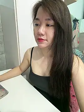 Snapshot of Amy8386 chatting on May 2026 03:48:02 AM Amy8386 online show from May 2026 03:48:02 AM