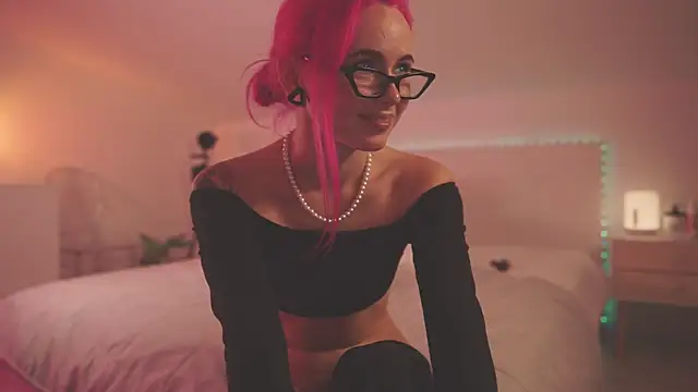 Sarah Pink online show from December 2024 09:15:02 PM