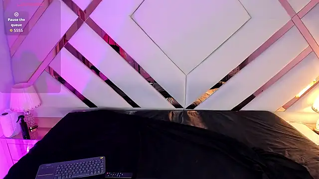 Snapshot of Nia_Crawford chatting on March 2026 03:41:02 AM Nia Crawford online show from March 2026 03:41:02 AM