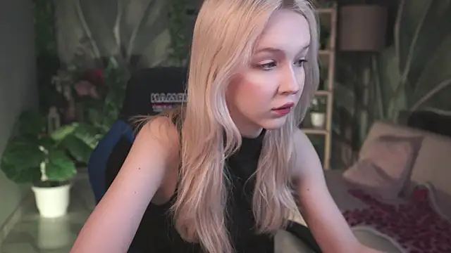 MaoqiBeverly online show from February 2026 05:53:01 PM