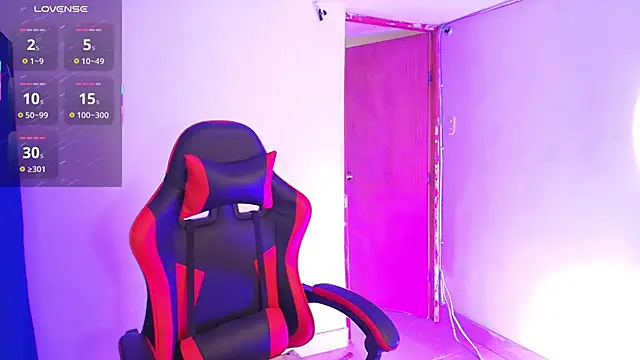 Zoe-Walzer online show from April 2026 03:34:01 PM