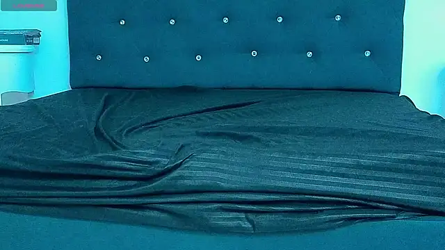 Haileysans online show from April 2026 12:11:02 PM