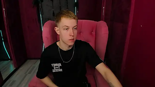 Snapshot of Dylan_Norton chatting on March 2026 10:28:02 AM Dylan Norton online show from March 2026 10:28:02 AM