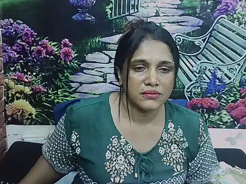 Snapshot of IndianSexyLady20 chatting on February 2026 05:22:02 AM IndianSexyLady20 online show from February 2026 05:22:02 AM