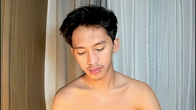  andrie69  online show from April 2026 04:11:01 AM