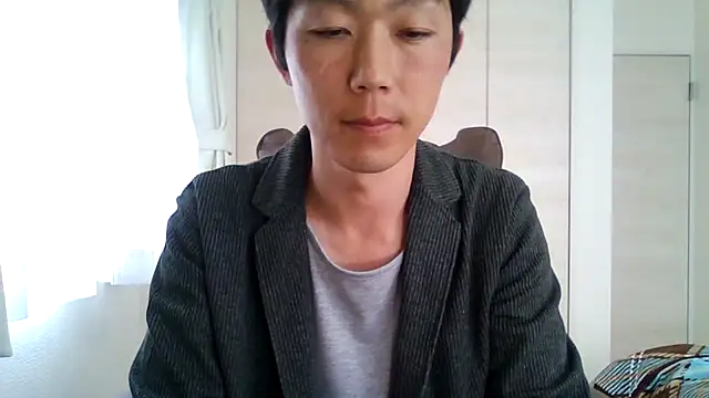 Snapshot of K0U-123 chatting on May 2026 02:19:01 AM K0U-123 online show from May 2026 02:19:01 AM