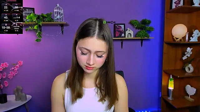 arianaa cat online show from May 2026 06:47:02 PM