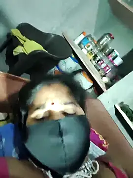 Sexy khushi19 online show from April 2026 10:59:01 PM