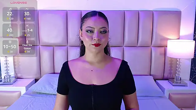 KiaraEverly online show from March 2026 12:01:02 PM