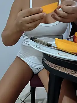 Snapshot of Moradublin chatting on February 2026 09:16:02 PM Moradublin online show from February 2026 09:16:02 PM