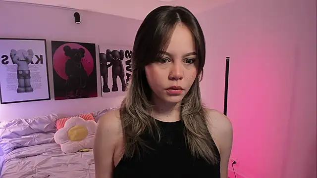 Snapshot of Hey_lucy__ chatting on February 2026 11:59:01 AM Hey lucy online show from February 2026 11:59:01 AM