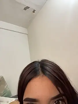 foxxy and lion online show from February 2026 08:14:02 PM