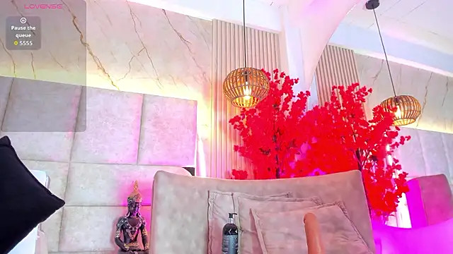 EmmaLovve online show from March 2026 02:30:02 AM