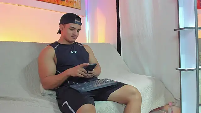 Snapshot of jhon_nicolas chatting on April 2026 11:18:01 PM jhon nicolas online show from April 2026 11:18:01 PM